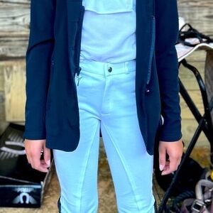 Girls size L Horze brand white dressage / equestrian /horse riding breeches.